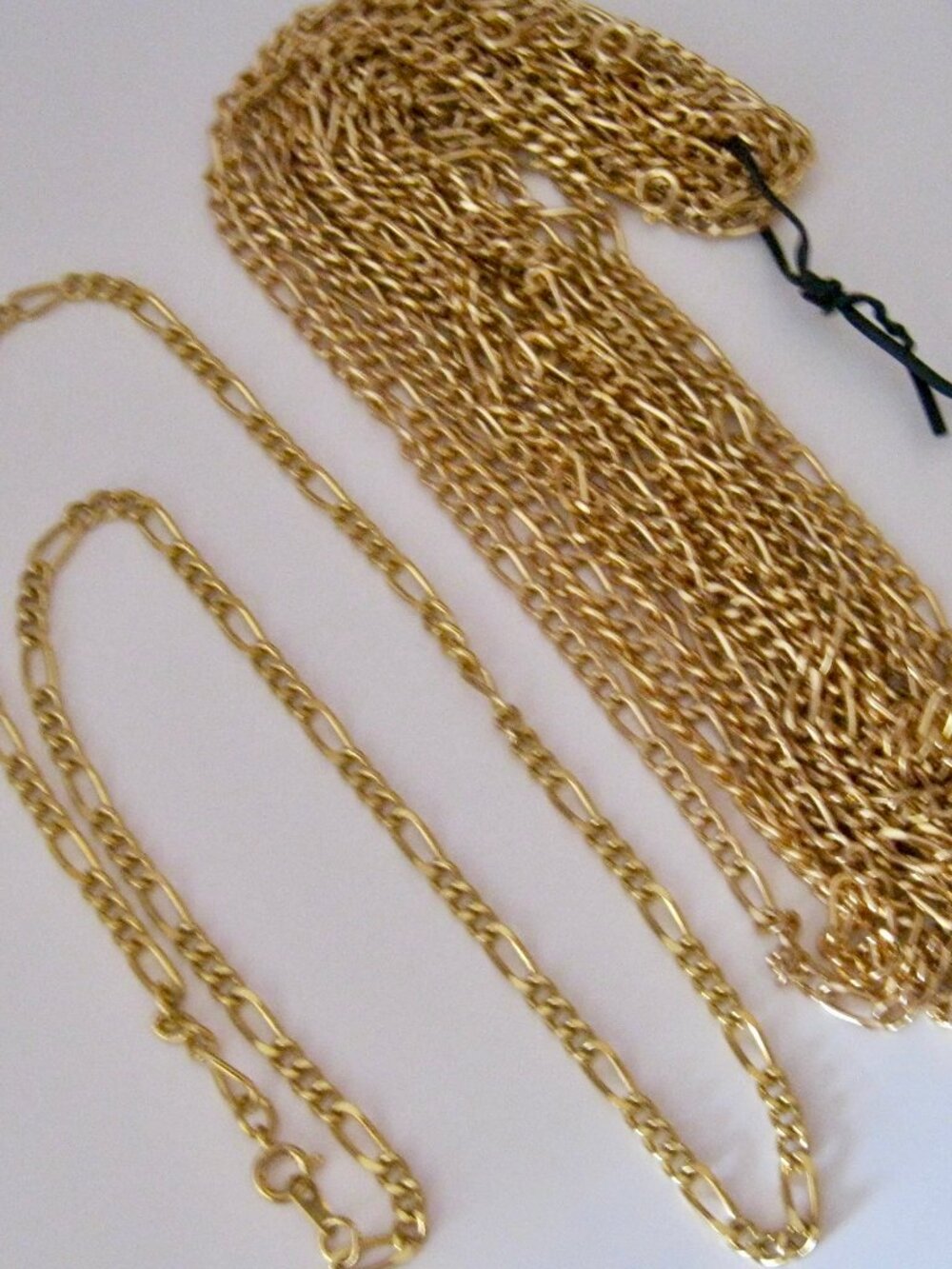 10 PCS. 20" LONG GOLD TONE NECKLACES  W/CLASPS FOR CRAFTERS TO MAKE NECKLACES